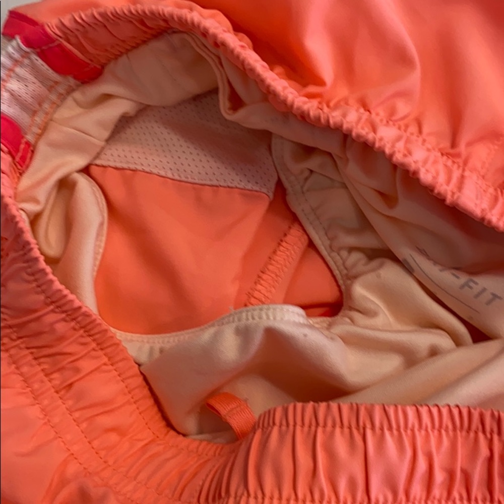 Nike shorts - Picture 4 of 4